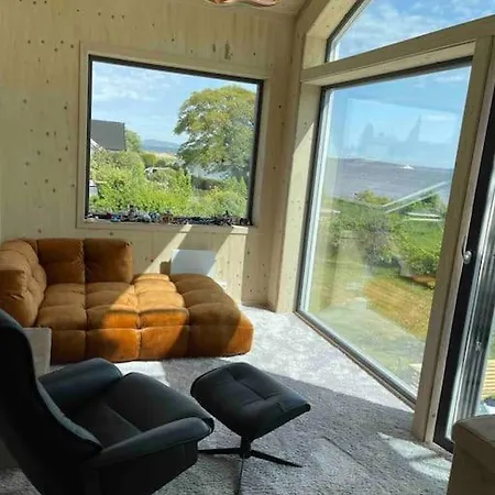 Luxury House By The With Heated Pool And Panorama Villa *