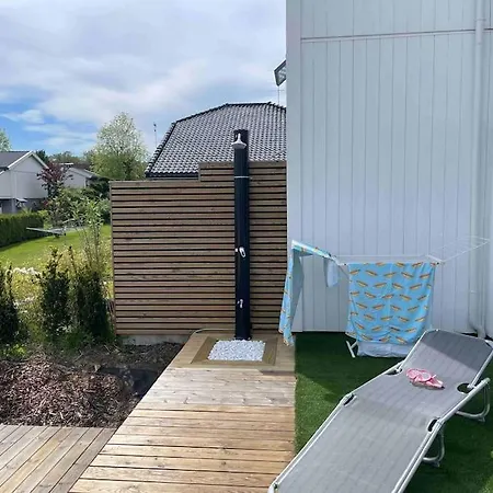 Luxury House By The With Heated Pool And Panorama Horten